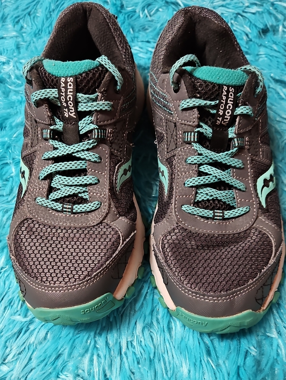 Saucony Women's Gray and Teal Trail Running Sneakers